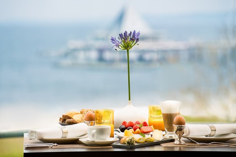 Frühstück im Strandhotel Ostseeblick