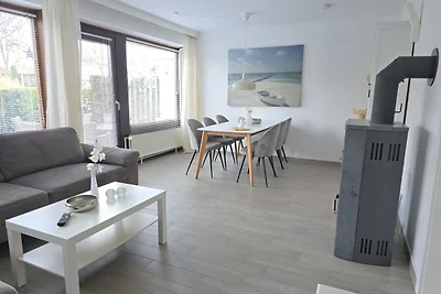 DHH, Ostsee 300m Ofen Sauna eingezä