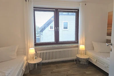 DHH, Ostsee 300m Ofen Sauna eingezä