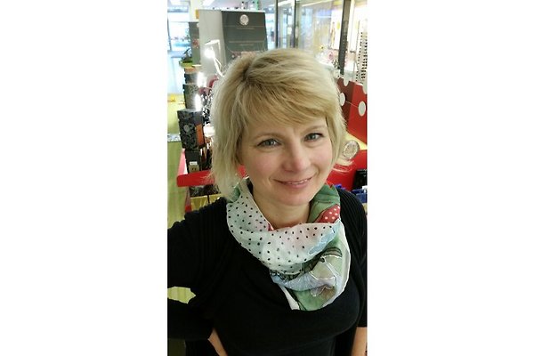 Mrs. N. Andresen Mrs. N. Andresen