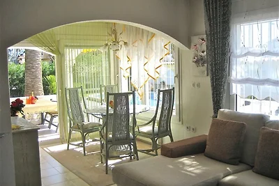VILLA Carmençó HUTG 006.295