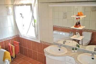 CASA LEONIE con piscina privata