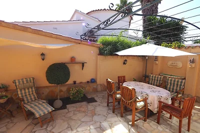 VILLA ROMANTICA
