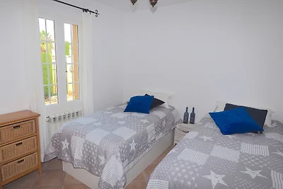 VILLA ROMANTICA
