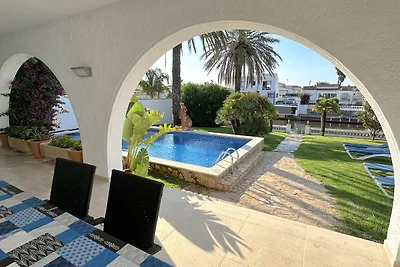 Villa Laguna, HUTG 006.288