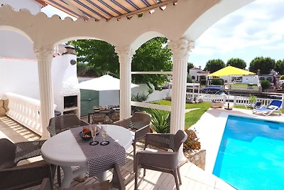 CASA MONTI mit Privatpool u Bootsliegeplatz