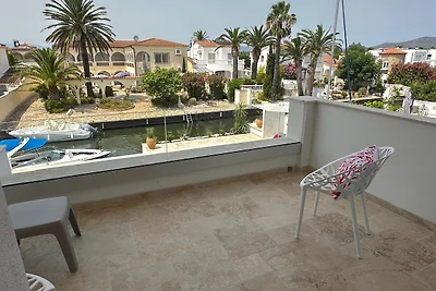 VILLA LIFESTYLE