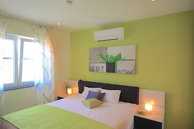 VILLA BELLEVUE m. prive zwembad