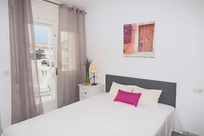 Casa Cap Ras con piscina e posto barca