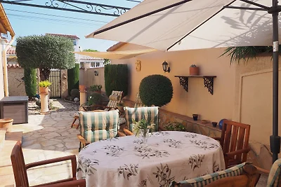 VILLA ROMANTICA