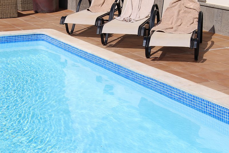 traum Villa mit beheiztem Pool 28° in Playa Blanca - Firma Ebeling