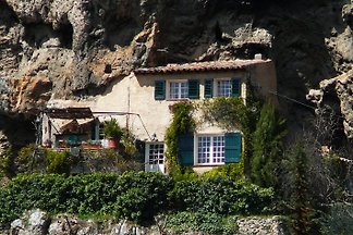 Maison Troglodyte