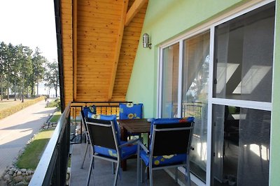 U 13 OG - Ferienwohnung am See mit WLAN und B...