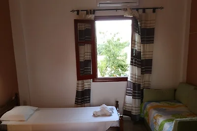 Villa Eleni Virginia Apartments