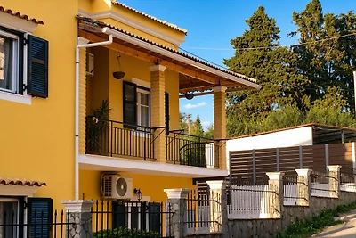 Notos House für 8 Personen geeignet