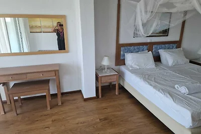 Panorama Beach House in Perivoli- Korfu mit Meerblick nur 20 Meter vom Strand