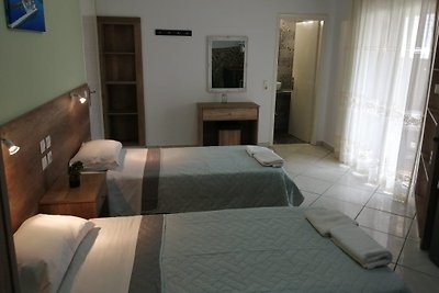 Stefanos Apartments in Agios Georgi