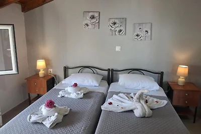Aggelos House in Notos