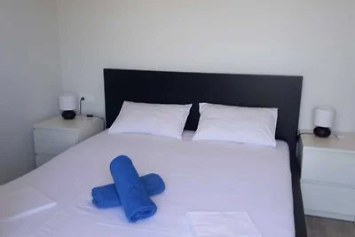 PhiloXenia Paradise Apartment