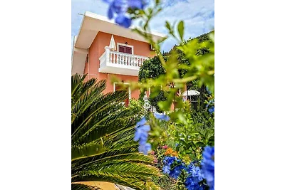 Villa Eleni Virginia Apartments