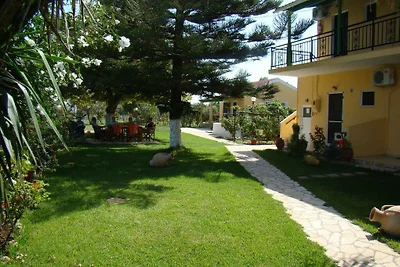 Studios & Apartments Aspa in Agios Georgios Argirades- Korfu
