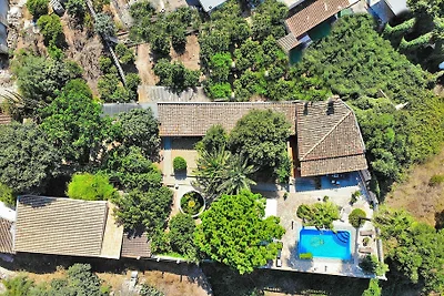Villa Can Bisbe 187 by Mallorca Cha