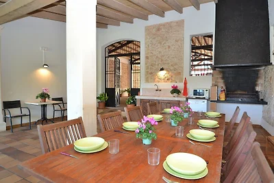 Villa Tofollubí 152 by Mallorca Cha