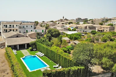 Villa Tofollubí 152 by Mallorca Cha