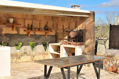 Finca Son Alcaines Petit 249 by Mal