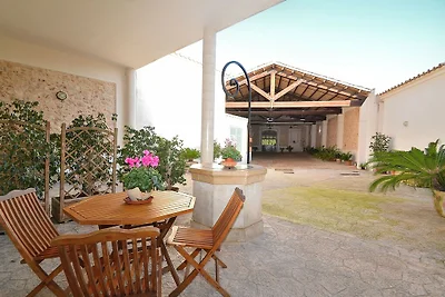 Villa Tofollubí 152 by Mallorca Cha