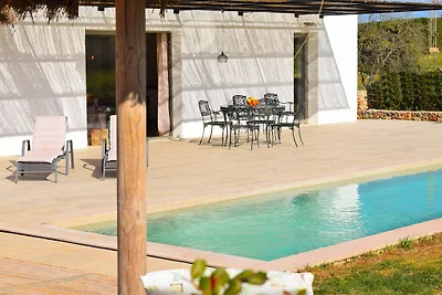 Finca Son Alcaines Petit 249 by Mal