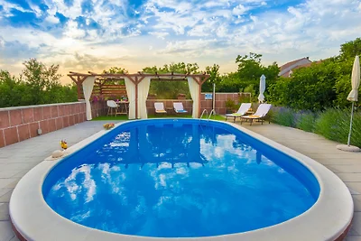 Villa Luka