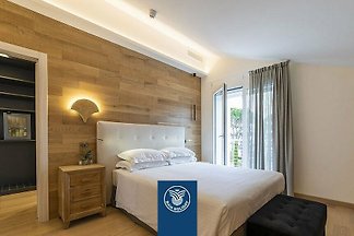 top Hotel