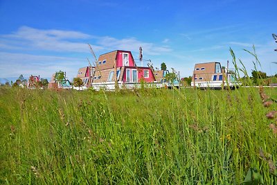 Marina Azzurra Resort Houseboat Garden