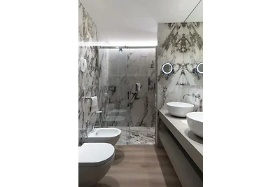 Residenz Carl und Do Zweizimmer-Wohnung Bilo ...