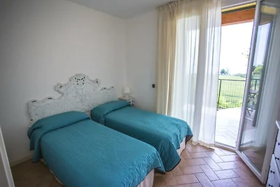 Residenz Karina Dreizimmer-Ferienhaus Villa...