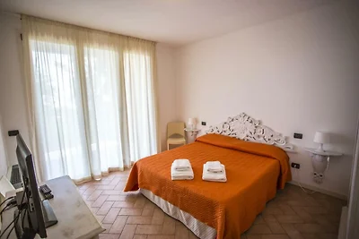 Residenz Karina Dreizimmer-Ferienhaus Villa...