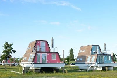 Marina Azzurra Resort Houseboat Garden