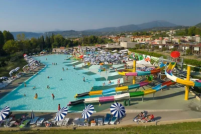 Feriendorf Cisano San Vito Dreizimmer-Bungalo...