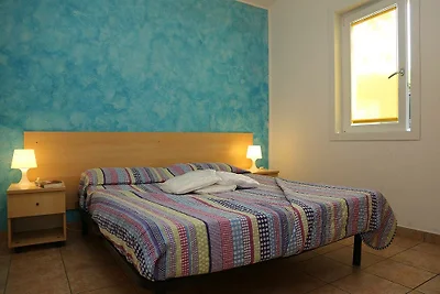 Feriendorf Cisano San Vito Dreizimmer-Bungalo...
