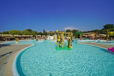 Ferienanlage Piani di Clodia Dreizimmer-Reihe...