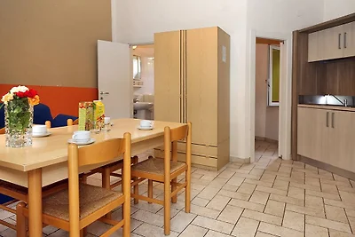 Feriendorf Cisano San Vito Dreizimmer-Bungalo...