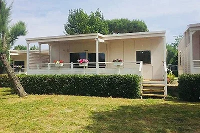 Feriendorf Vigna sul Mar Lodge Superior...