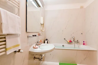 Residenz Carl und Do Zweizimmer-Wohnung Bilo ...