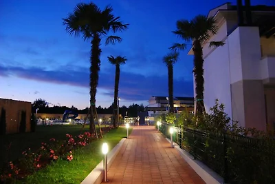 Residenz Evanike Vierzimmer-Wohnung Tipo D*