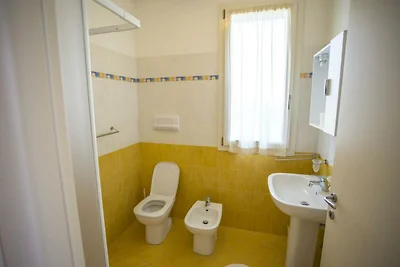 Residenz Karina Dreizimmer-Ferienhaus Villa...