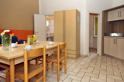 Feriendorf Cisano San Vito Dreizimmer-Bungalo...