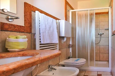 Ferienanlage Piani di Clodia Dreizimmer-Reihe...