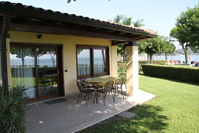 Front Lake Resort Le Corti del Lago Zweizimme...