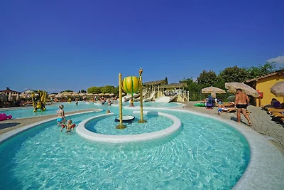 Ferienanlage Piani di Clodia Dreizimmer-Reihe...